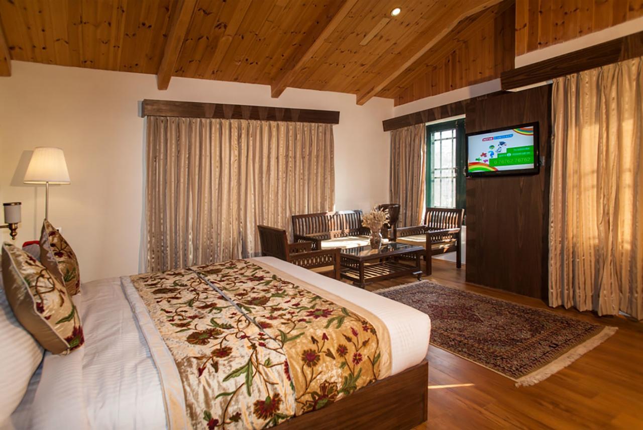 Lemon Tree Hotel Srinagar Exterior foto